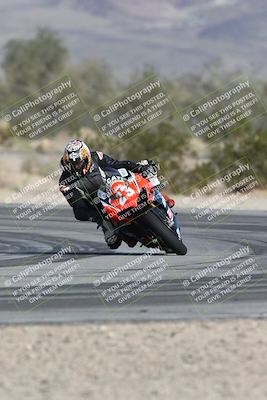 media/Jan-09-2026-Support Moto Racing (Fri) [[386df380ef]]/1-Racer Group/Practice 1 (Turn 5)/